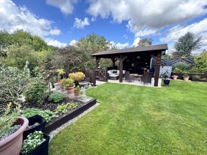 Photo 18- click for photo gallery